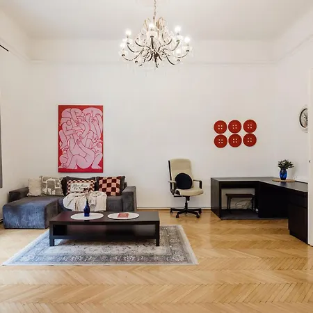 Dohany Synagogue Elegant 2br 2bath & Balcony アパート ブダペスト