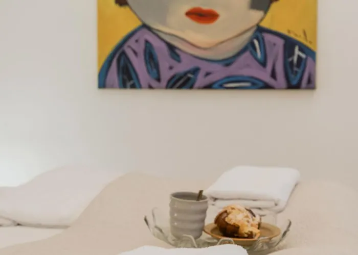 Apartament Dohany Synagogue Elegant 2br 2bath & Balcony *