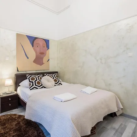 Dohany Synagogue Elegant 2br 2bath & Balcony